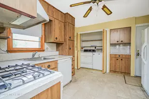 69 Whalepond Rd, Oakhurst, NJ 07755 - Photo 26
