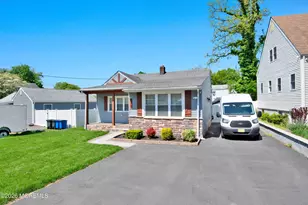 816 Shore Concourse, Keyport, NJ 07735 - Photo 4