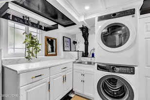 1010 Fordham Rd, Neptune Township, NJ 07753 - Photo 38