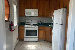 610 Chestnut St, Lakehurst, NJ 08733 - Photo 2