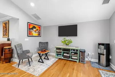 259 Hamiltonian Drive, Middletown, NJ 07701 - Photo 14
