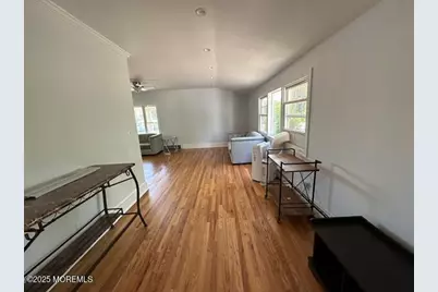 421 W Lincoln Avenue, Oakhurst, NJ 07755 - Photo 10