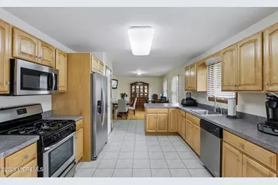 92 Birch Street, Beachwood, NJ 08722 - Photo 10