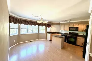 204 Muskflower Ct, Toms River Township, NJ 08753 - Photo 6