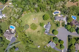 121 Brittany Dr, Freehold, NJ 07728 - Photo 32