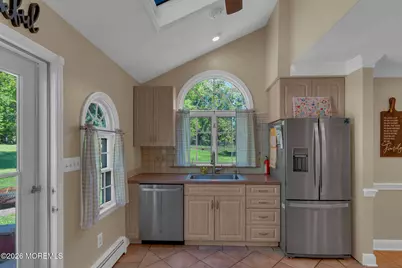 121 Brittany Drive, Freehold, NJ 07728 - Photo 12
