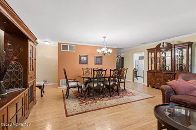 107 Bowne Court #35, Matawan, NJ 07747 - Photo 8