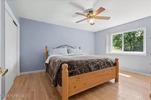 107 Bowne Ct, Matawan, NJ 07747 - Photo 12