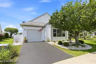 22 Stafford Dr, Manchester Township, NJ 08759 - Photo 2
