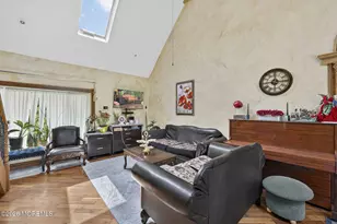6 Hillcrest Rd, Manalapan Township, NJ 07726 - Photo 6