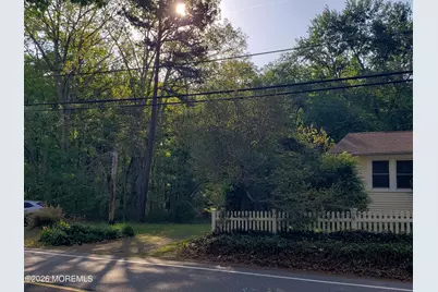 689 Freehold Road, Jackson, NJ 08527 - Photo 4