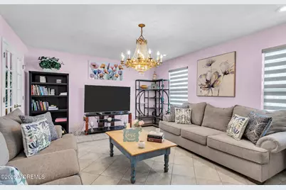 151 Luppatatong Avenue, Keyport, NJ 07735 - Photo 4