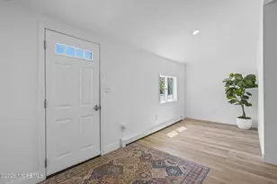 310 E Rd, Belford, NJ 07718 - Photo 10