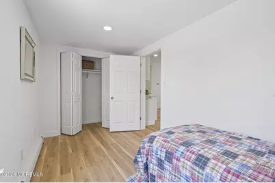 310 East Road, Belford, NJ 07718 - Photo 22