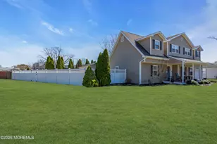 26 Bayberry Dr, Lanoka Harbor, NJ 08734 - Photo 2