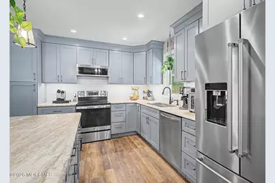 2528 Lexington Court, Jackson, NJ 08527 - Photo 6