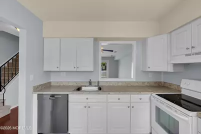 2 Foxwood Court, Brick, NJ 08724 - Photo 8