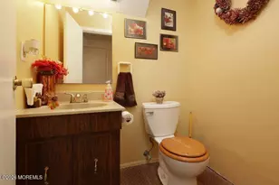 19 Alexandria Dr, Manalapan Township, NJ 07726 - Photo 16