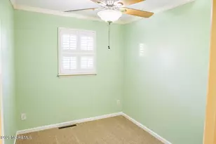 839 N Concourse, Keyport, NJ 07735 - Photo 8