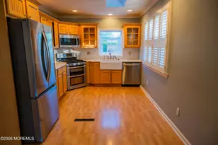 839 N Concourse, Keyport, NJ 07735 - Photo 4
