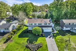 12 Apollo Rd, Manalapan Township, NJ 07726 - Photo 4