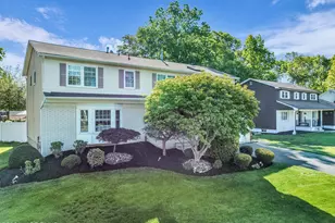 12 Apollo Rd, Manalapan Township, NJ 07726 - Photo 2
