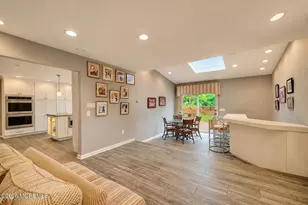40 Woodstock Pl, Freehold, NJ 07728 - Photo 10