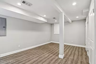 8 Summit Road, Neptune Township, NJ 07753 - Photo 18