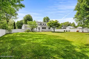 28 Bunker Hill Dr, Manalapan Township, NJ 07726 - Photo 28