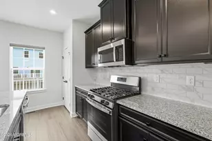 19 Kiln Dr, Cliffwood, NJ 07721 - Photo 16