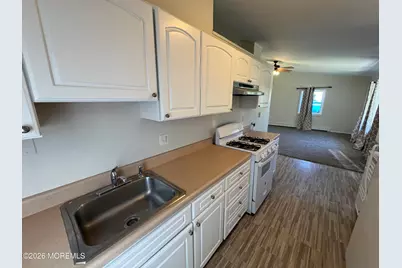 208 Shore Boulevard, Berkeley, NJ 08721 - Photo 6