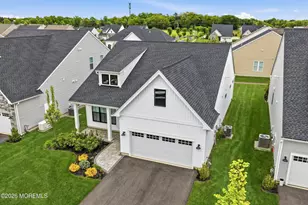56 Magnolia Dr, Freehold, NJ 07728 - Photo 8