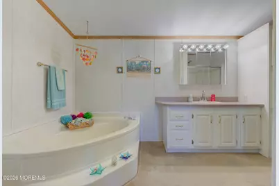 25 Village Road, Morganville, NJ 07751 - Photo 20