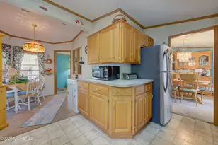 25 Village Rd, Morganville, NJ 07751 - Photo 14