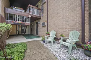 14 Pine Cluster Cir, Manalapan Township, NJ 07726 - Photo 4