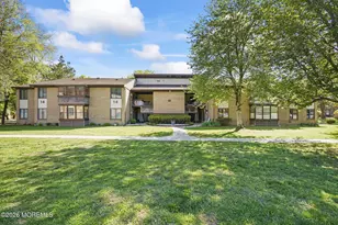 14 Pine Cluster Cir, Manalapan Township, NJ 07726 - Photo 30