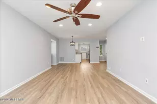 13 Elizabeth Ct, Tinton Falls, NJ 07724 - Photo 6