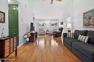 17 Belmont Ct, Red Bank, NJ 07701 - Photo 10