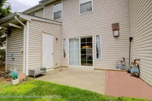 16 Gloucester Ct, Freehold, NJ 07728 - Photo 22