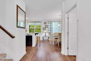 49 Creekside Wy, Burlington, NJ 08016 - Photo 14