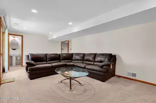 52 Cresci Blvd, Hazlet Township, NJ 07730 - Photo 14