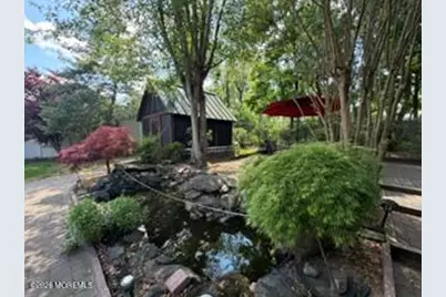 96 Compton Street, Belford, NJ 07718 - Photo 10