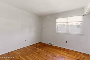 9 Camelot Ct, Manalapan Township, NJ 07726 - Photo 18