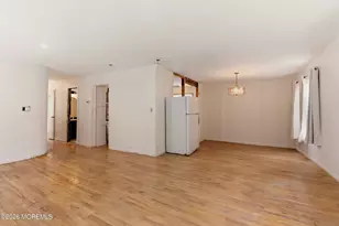 9 Camelot Ct, Manalapan Township, NJ 07726 - Photo 8