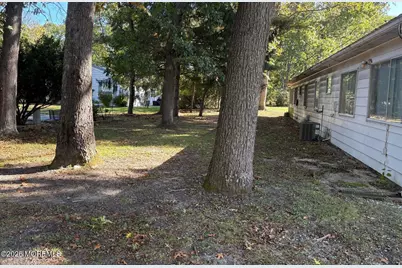 8 Nevada Drive #B, Whiting, NJ 08759 - Photo 4