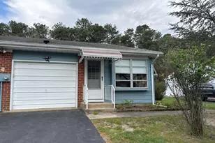 33 Molly Pitcher Blvd, Whiting, NJ 08759 - Photo 2