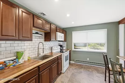 21 A Texas Boulevard, Whiting, NJ 08759 - Photo 8