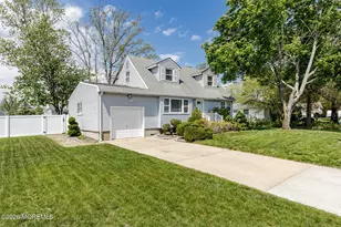 1801 Broadway Blvd, Toms River Township, NJ 08757 - Photo 2