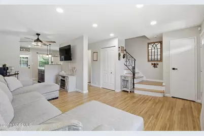 16 Village Green Way, Hazlet Township, NJ 07730 - Photo 8