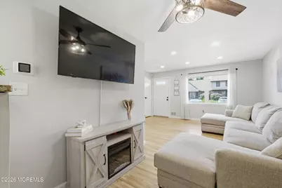 16 Village Green Way, Hazlet Township, NJ 07730 - Photo 10
